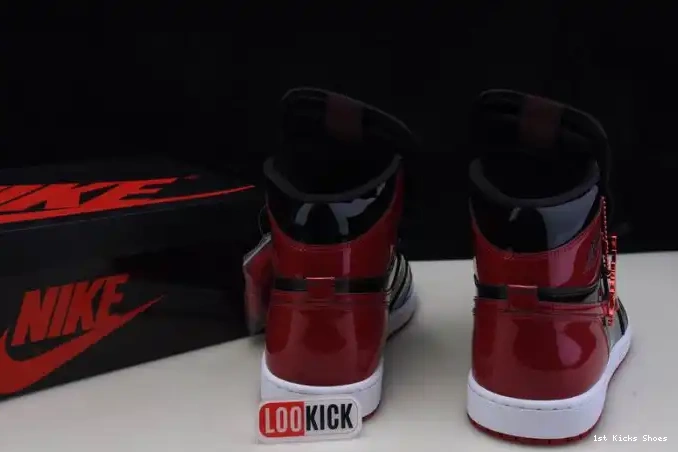1st Kicks Shoes Patent Air High Jordan OG 1 555088-063 Bred 0618